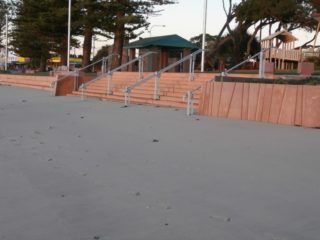 stepped and vert walls at capatain cook park